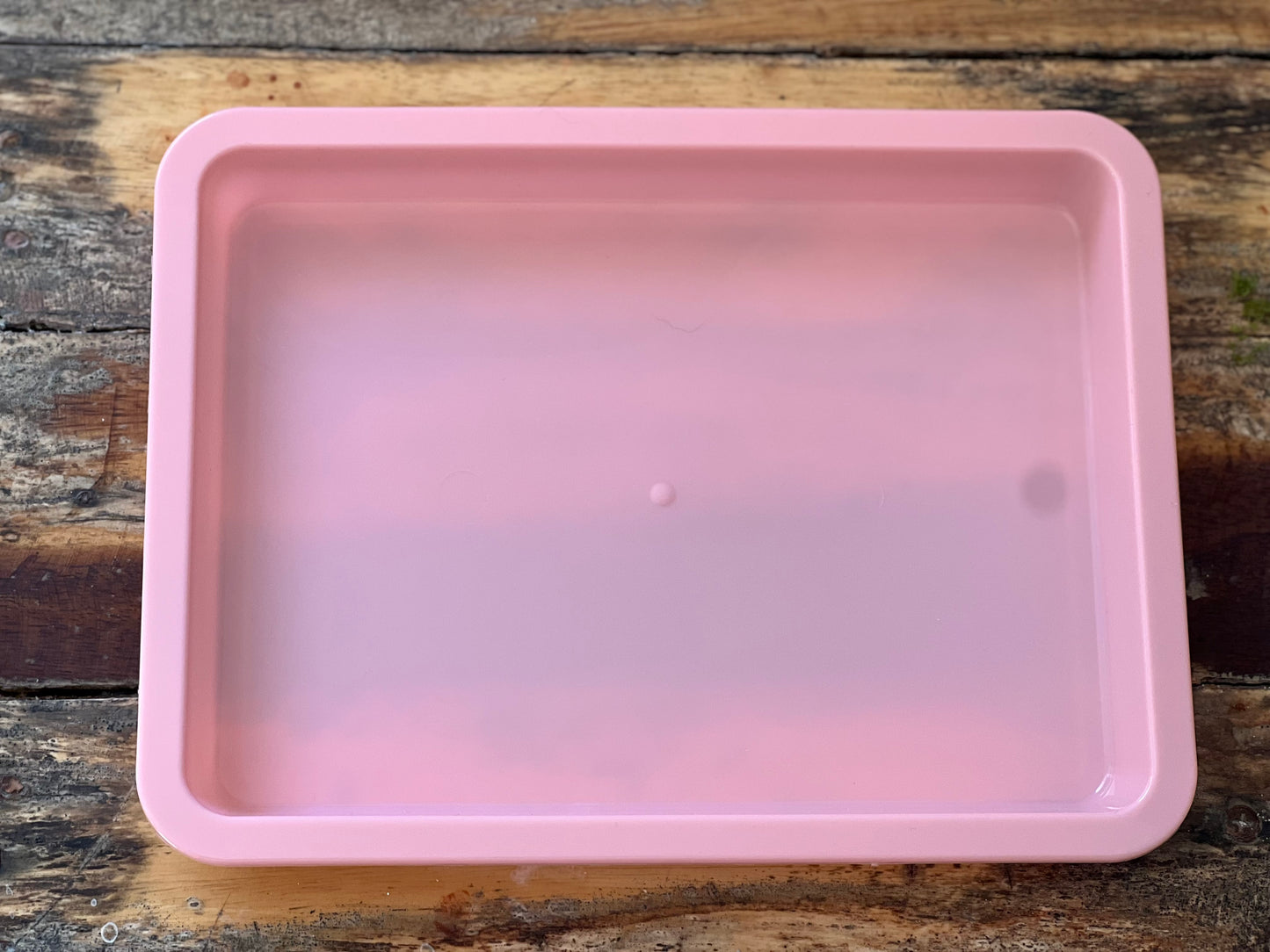 MESSY PLAY TRAY