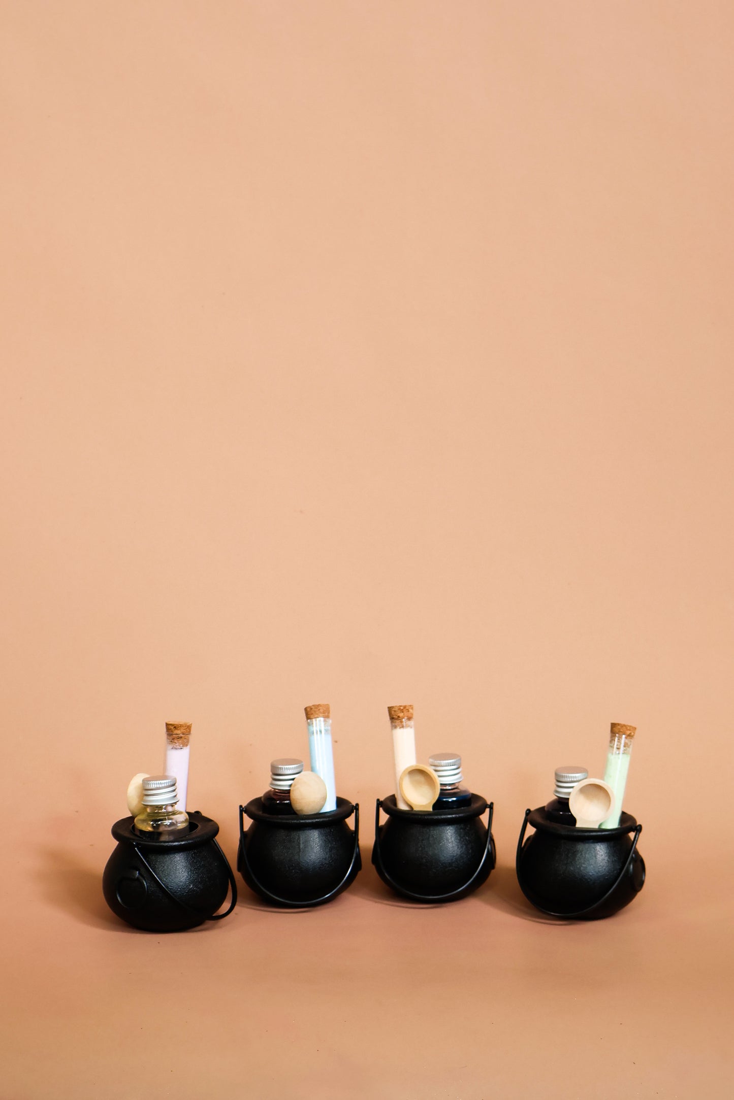 MINI MAGIC CAULDRON KIT
